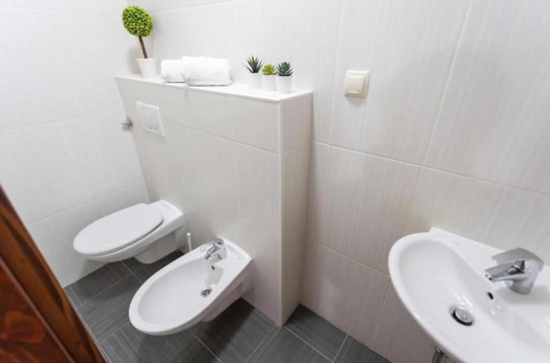 Tesla Apartment Urban Stay Zagreb Eksteriør billede